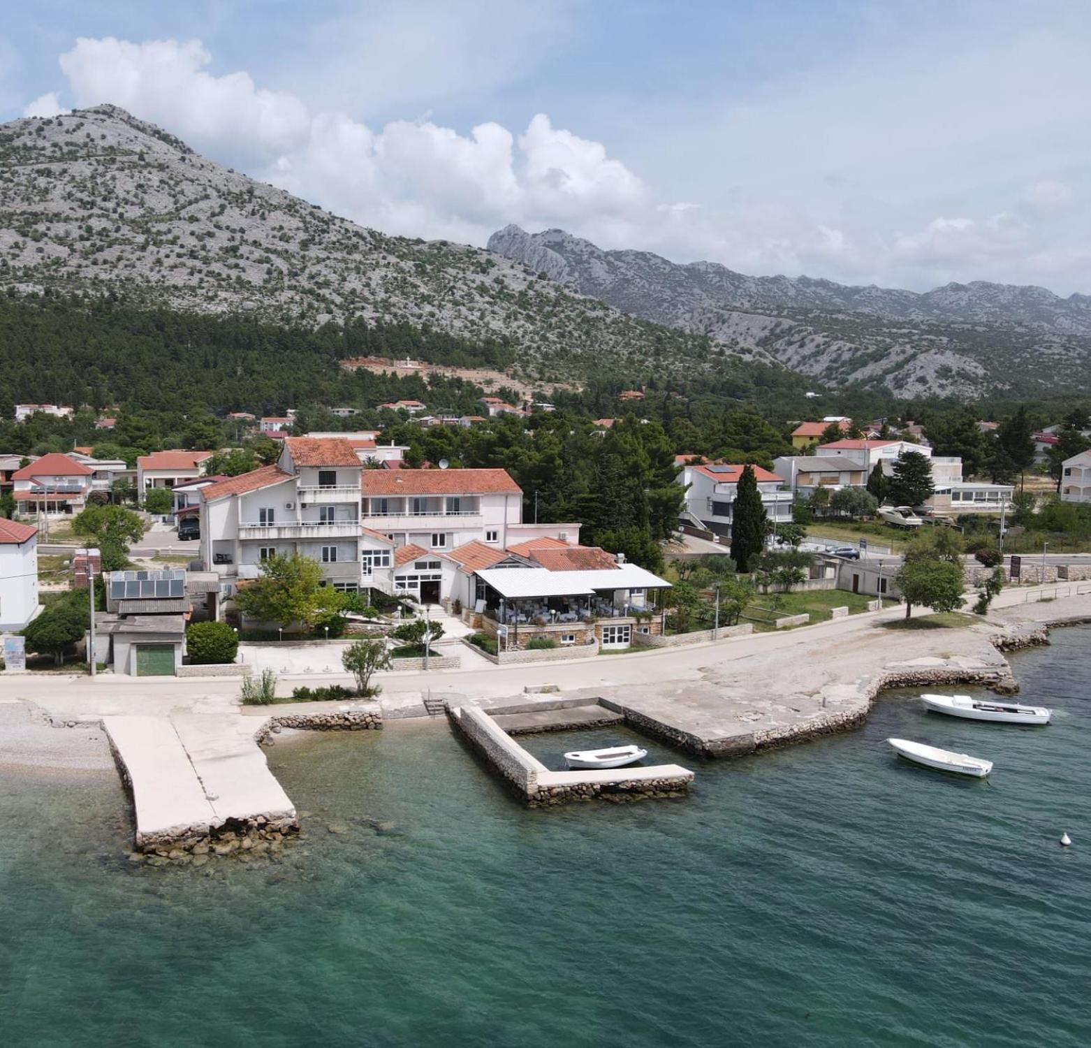 Bed And Breakfast Miramar Starigrad Paklenica Exterior photo